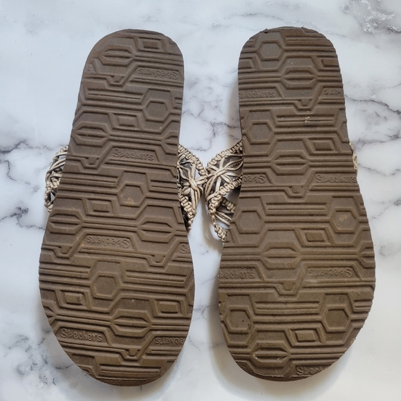 Skechers Flipflops - Picture 2 of 4